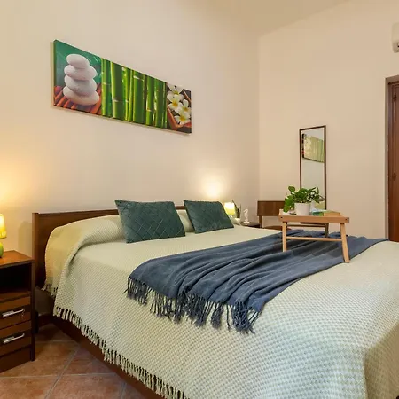 Sardinia Re - Al Porto ألغيرو